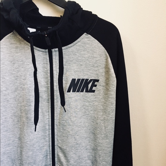 BRAND NEW Nike Hoodie - Picture 1 of 4